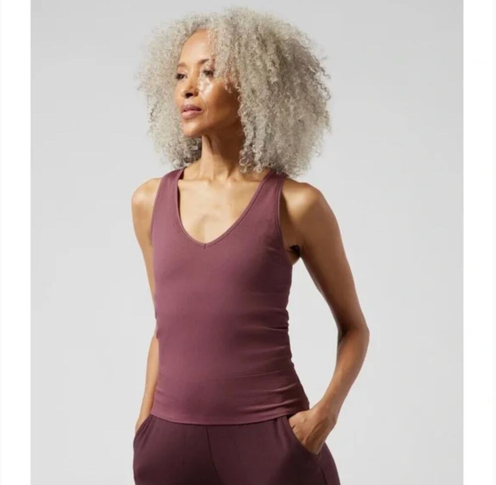 Athleta Aurora V-Neck Ribbed Tank Top L Pink Tawny Rose Running Yoga Athleisure